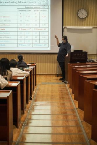 20210421_FSS Research Awardee’s Seminar: "Correlates, Risk Factors, and Interventions for Disordered Eating in a Chinese Context" by Prof. Todd JACKSON_FSS_03
