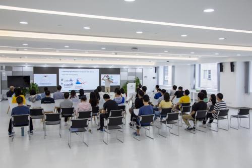20210430_IOTSC TALK SERIES: Representation Learning from High-Dimensional, Dynamic and Complex Data_IOTSC_02